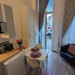 K&s , Berlin Deutschland